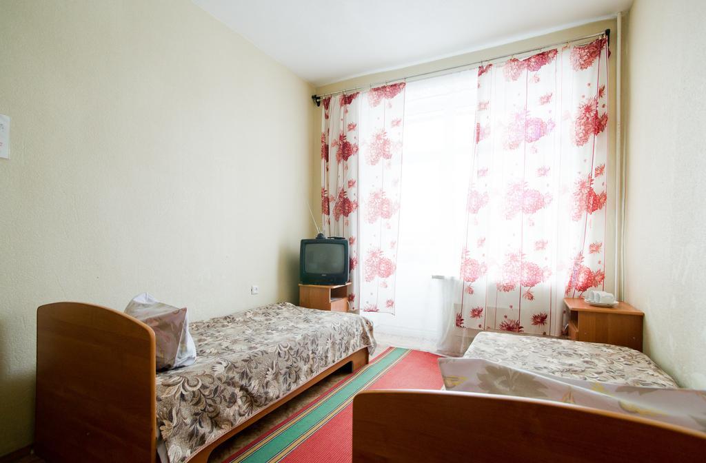 Hotel Iskozh Kirov  Eksteriør bilde